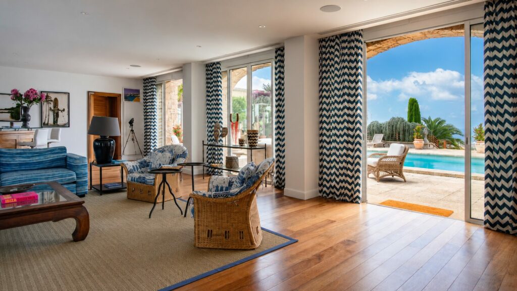 location-villa-luxe-saint-jean-cap-ferrat-salon-principal