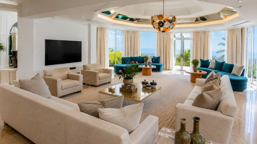 saint-jean-cap-ferrat-villa-luxe-grand-salon-vue-mer